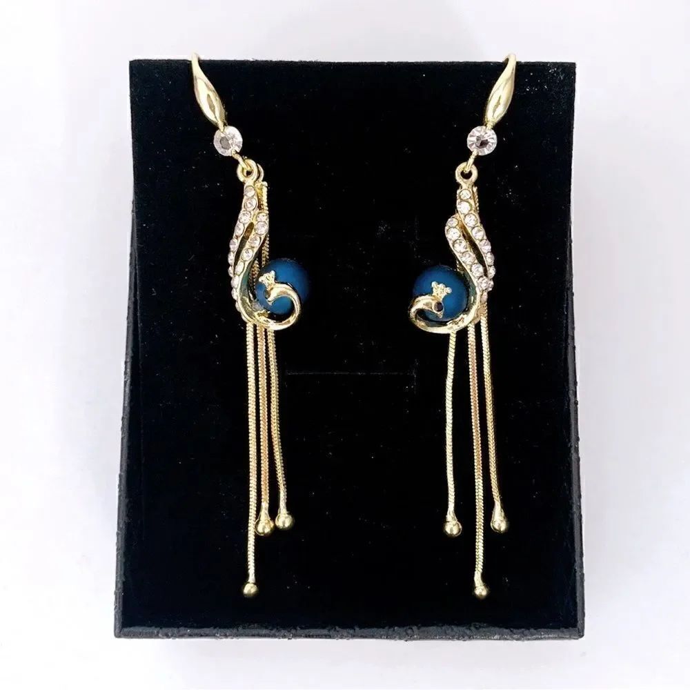 💙Quality Made New Peacock Blue Pearl Earrings